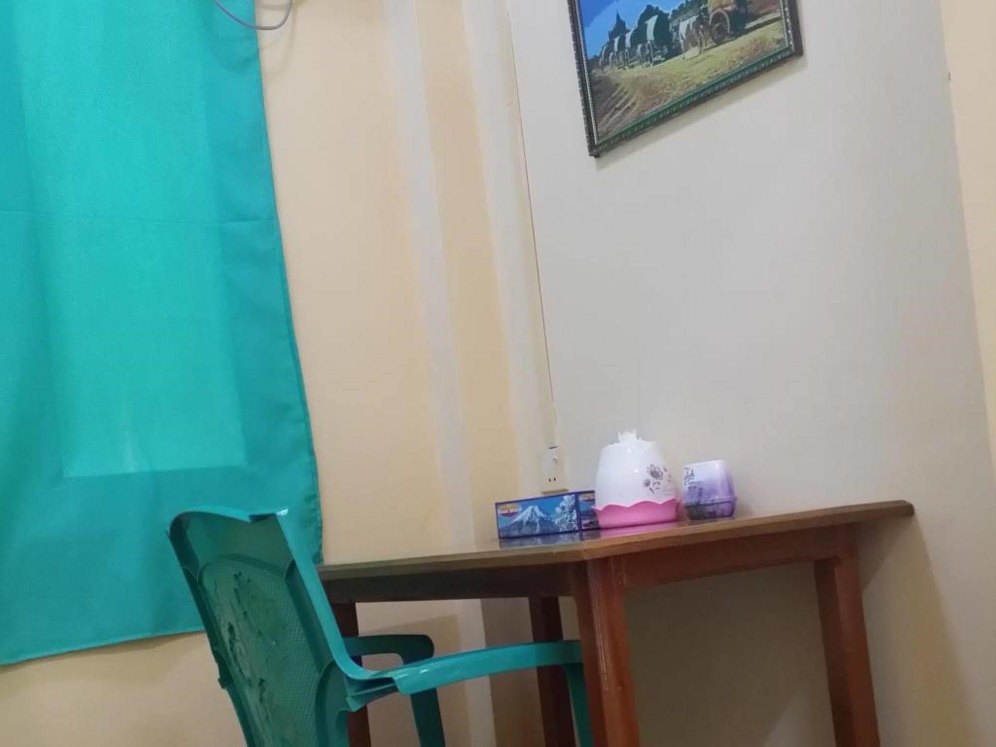 Auberge de jeunesse T Venus à Yangon Extérieur photo